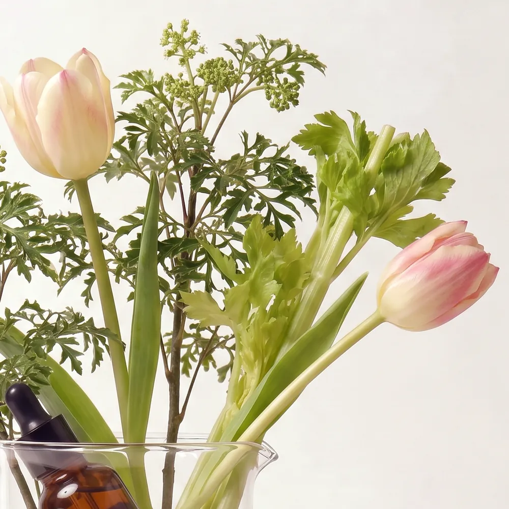 Essential Oil Blend No.256, Two Five Six · close-up of ingredients in a glass | Lê Mai