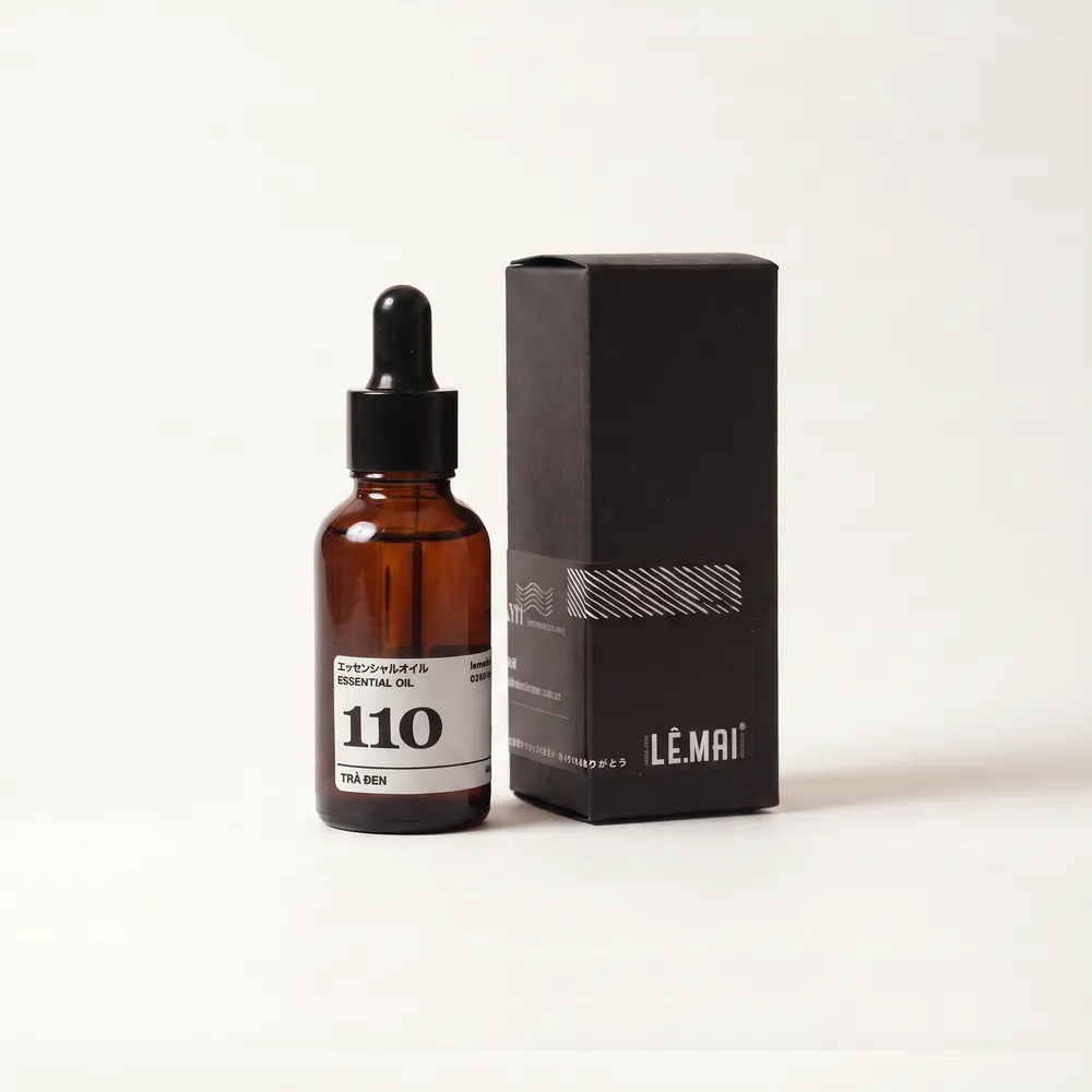Black Tea Essential Oil No.110 · essential oil bottle and box | Lê Mai