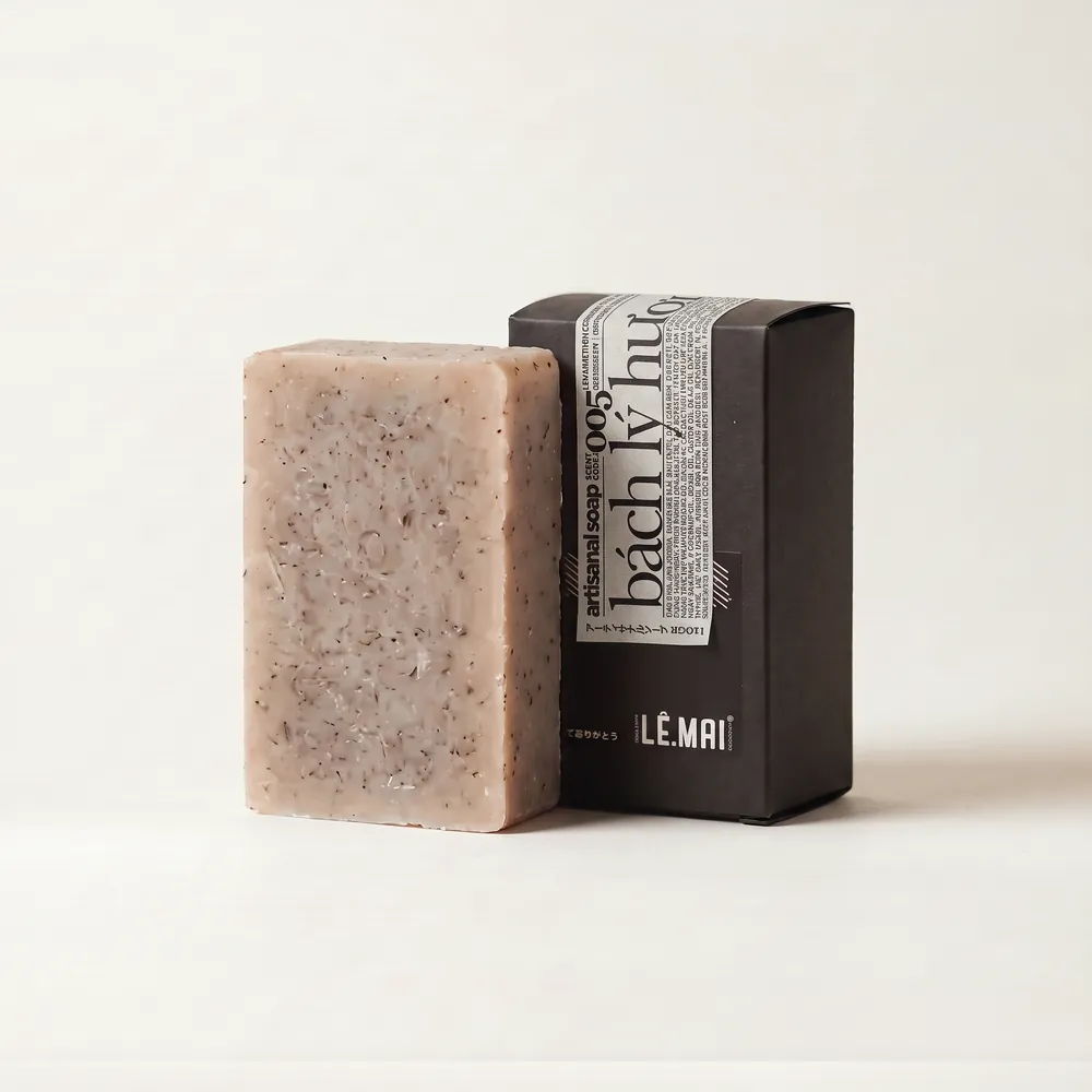 Xà bông thủ công Bách Lý Hương – Thyme · bánh xà bông và hộp | Lê Mai