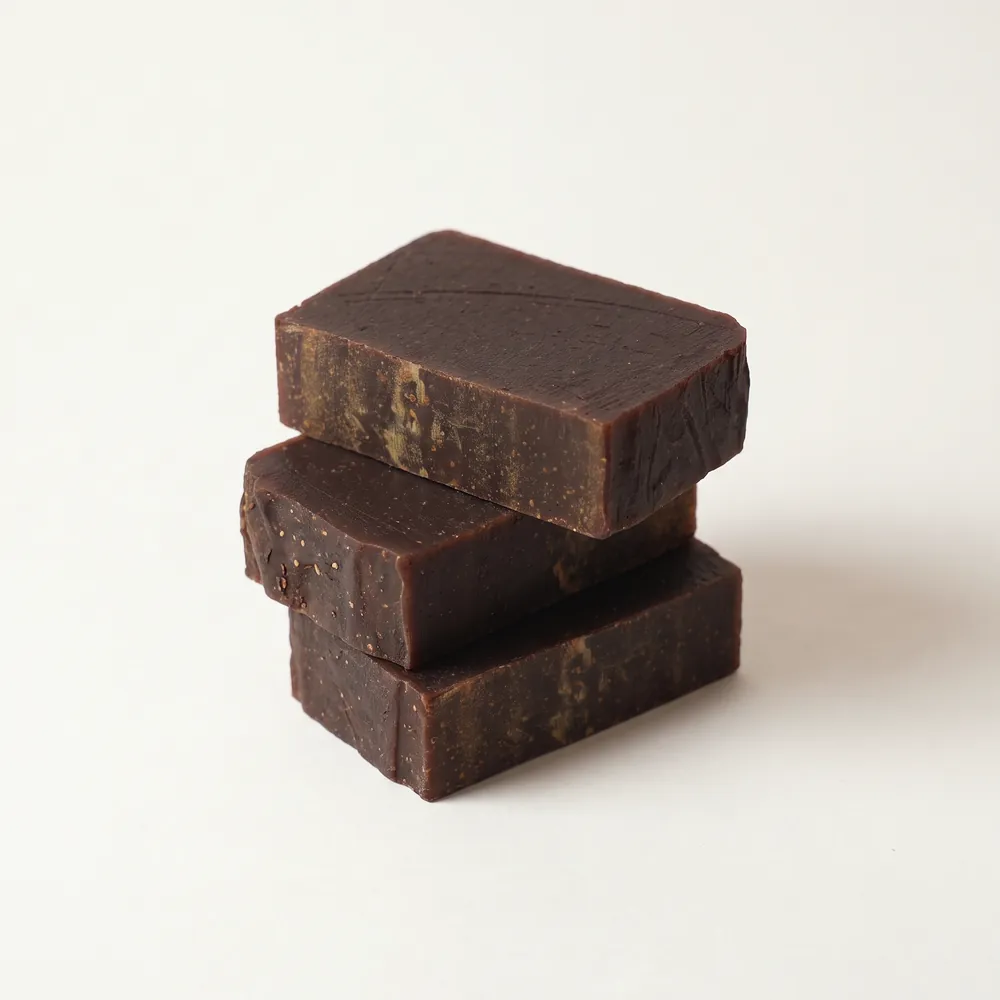 Xà bông thủ công Vỏ Quế – Cinnamon · ba bánh xà bông xếp chồng | Lê Mai